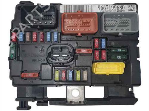 Used Fuse box CITROËN DS3 (SA_) 1.6 HDi 90 (92 hp) 25012409