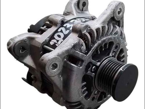 Used Alternator RENAULT TRAFIC III Bus (JG_) [2014-2025]  24899922