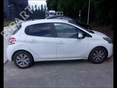 Left mirror PEUGEOT 208 I (CA_, CC_) 1.4 HDi | BP24904136C26
