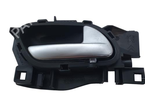Used Front right interior door handle Front right interior door handle PEUGEOT 208 I (CA_, CC_) 1.4 HDi (68 hp) 33560657 33560657