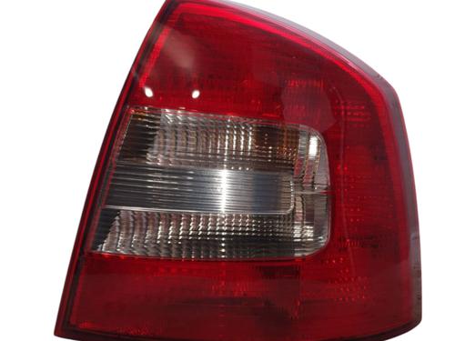 Used Right taillight SKODA OCTAVIA II (1Z3) 1.6 TDI (105 hp) 25989152