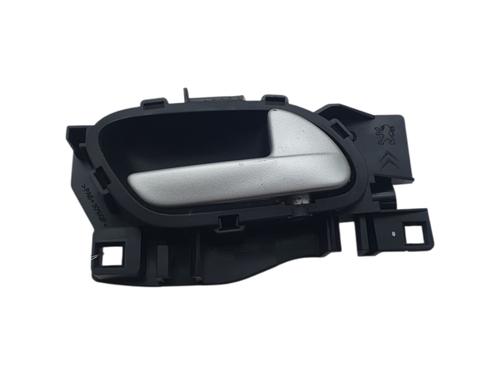 Højre bagtil invendig håndtag Højre bagtil invendig håndtag PEUGEOT 207 (WA_, WC_) 1.6 HDi (90 hp) 33834533 33834533