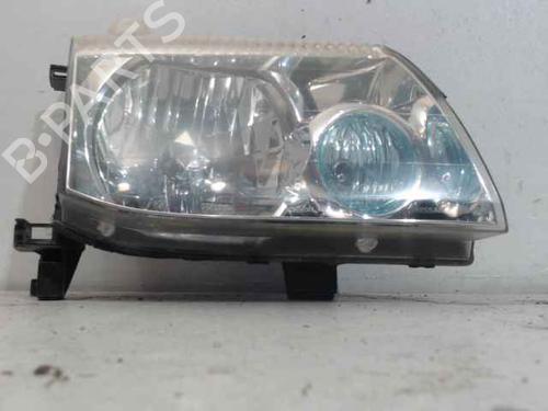 Right headlight NISSAN X-TRAIL I (T30) 2.2 Di 4x4 | BP24902156C29 