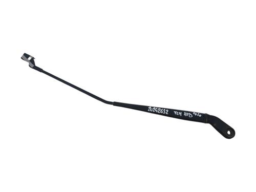 Used Front windshield wiper arm VW POLO (9N_, 9A_) [2001-2014]  26457769