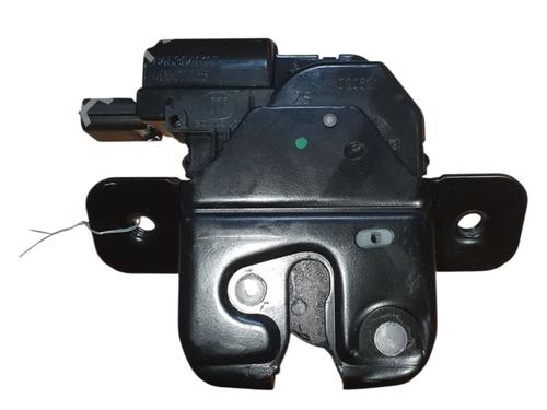 Tailgate lock RENAULT CLIO V (B7_) 1.0 LPG (B7MT) | BP29843560C101