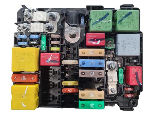Used Fuse box PEUGEOT 2008 I (CU_) 1.6 BlueHDi 100 (100 hp) 30187169