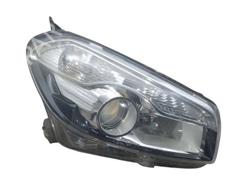 Used Right headlight NISSAN QASHQAI I (J10, NJ10) 1.6 dCi (130 hp) 31151181