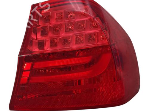 right-taillight-bmw-3-e90-2004-2005-2006-2007-2008-2009-2010-2011-2012-40201742 main image