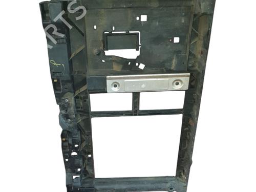 Traversa anteriore CITROËN C3 II (SC_) 1.4 (73 hp) 32004376