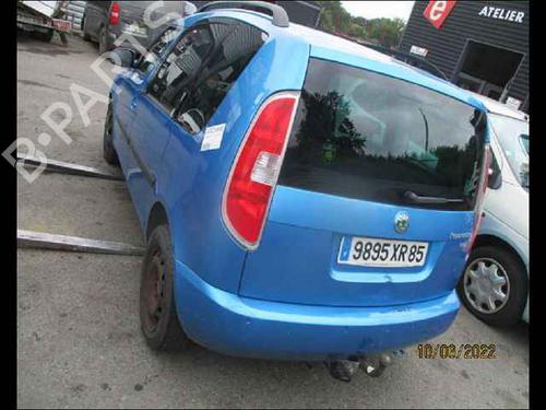 Left taillight SKODA ROOMSTER (5J7) 1.9 TDI | BP25762474C34 
