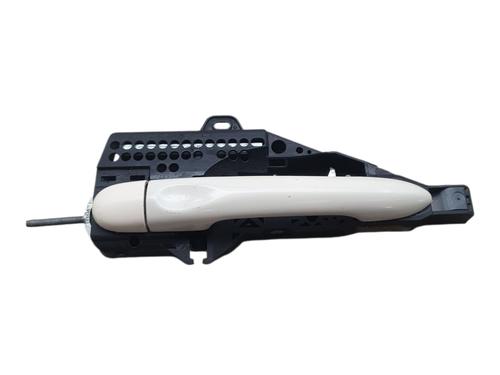 Used Rear left exterior door handle VW GOLF VI (5K1) 1.6 TDI (105 hp) 32199328