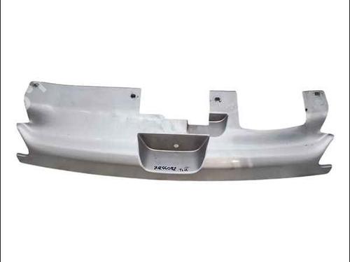 Used Grille PEUGEOT 306 Hatchback (7A, 7C, N3, N5) 2.0 HDI 90 (90 hp) 24897142