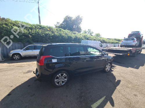 Right front door PEUGEOT 5008 (0U_, 0E_) 1.6 HDi | BP27306124C3