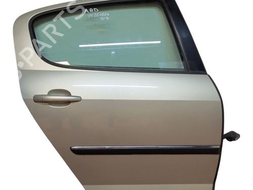 Used Right rear door Right rear door 37161952 37161952
