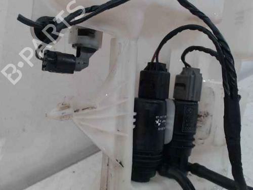Windscreen washer tank BMW 1 (E81) 116 i | BP24913620C113 