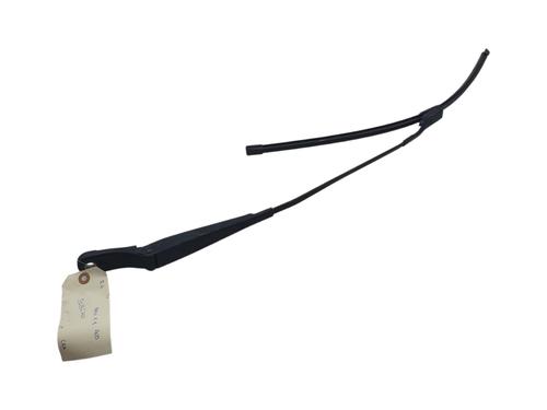 Used Front windshield wiper arm Front windshield wiper arm PEUGEOT 5008 (0U_, 0E_) 1.6 HDi (114 hp) 34709322 34709322