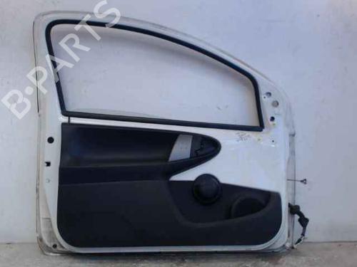 Left front door PEUGEOT 107 (PM_, PN_) 1.0 | BP24906849C2