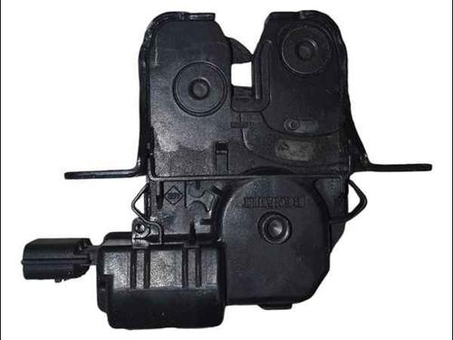 Used Tailgate lock RENAULT MEGANE III Hatchback (BZ0/1_, B3_) 1.5 dCi (BZ0C) (90 hp) 24898265