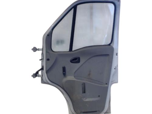 Right front door RENAULT MASTER II Van (FD) 2.5 dCi | BP27393154C3 