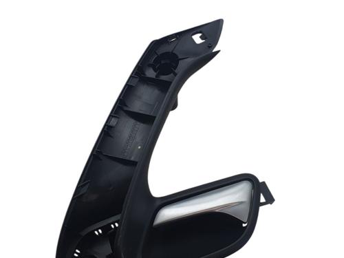 Used Rear left interior door handle Rear left interior door handle VW POLO VI (AW1, BZ1, AE1) 1.0 (75 hp) 33834538 33834538
