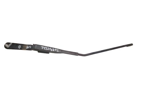 Used Front windshield wiper arm RENAULT MASTER II Van (FD) 2.5 dCi (101 hp) 26135630