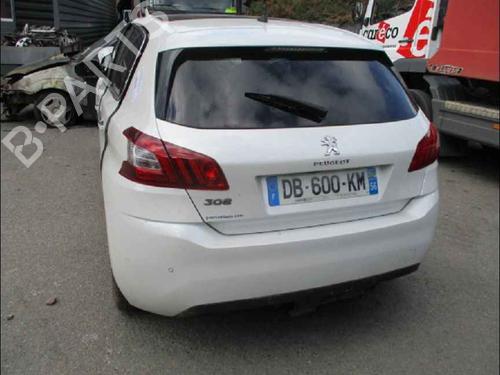 Windscreen washer tank PEUGEOT 308 II (LB_, LP_, LW_, LH_, L3_) 1.6 HDi / BlueHDi 115 | BP24913792C113 