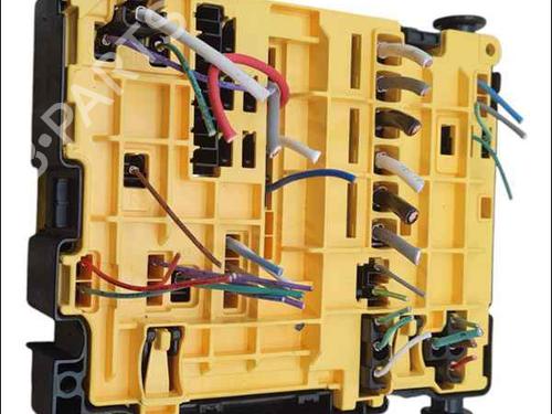 Fuse box CITROËN C4 CACTUS 1.2 THP 110 | BP24899517E1 