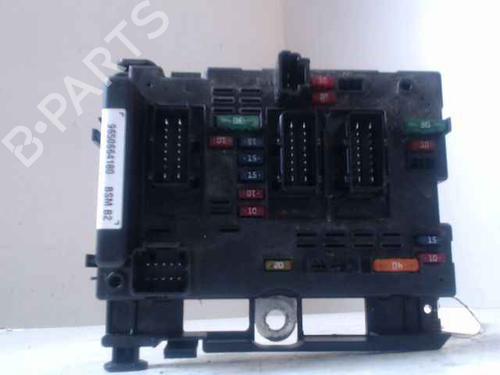 Used Fuse box Fuse box 25011743 25011743