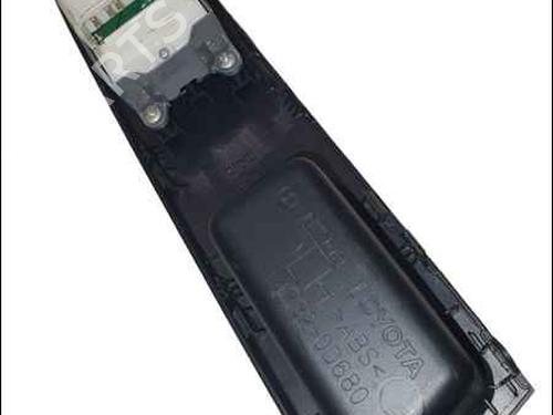 Switch TOYOTA YARIS (_P13_) 1.5 Hybrid (NHP130_, NHP130) | BP24903711I30 