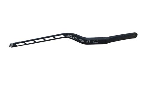 Used Front windshield wiper arm AUDI A3 (8P1) [2003-2013]  25764824