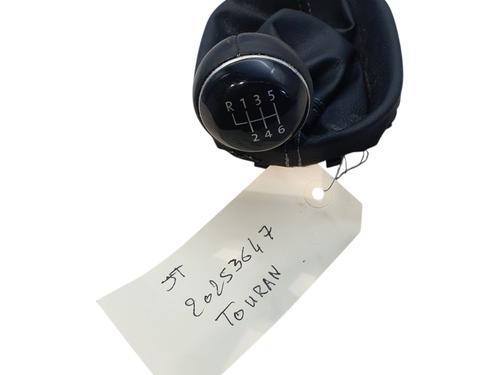 Used Shift knob Shift knob VW TOURAN (1T3) 1.6 TDI (105 hp) 36052716 36052716