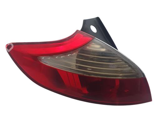 Venstre baglygte Venstre baglygte RENAULT MEGANE III Hatchback (BZ0/1_, B3_) 1.5 dCi (106 hp) 33807834 33807834