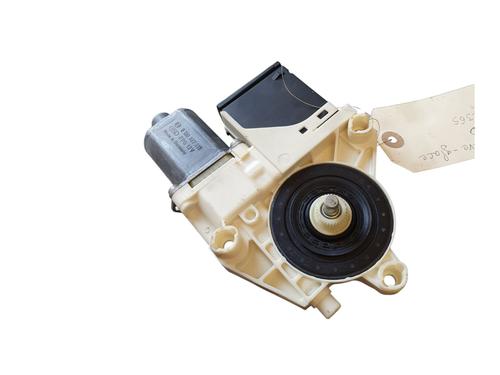 Rudehejsemotor bagstkærm højre Rudehejsemotor bagstkærm højre 37674125 37674125