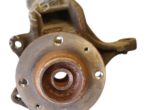 Used Left front steering knuckle Left front steering knuckle PEUGEOT 2008 I (CU_) 1.2 VTi (82 hp) 39697686 39697686