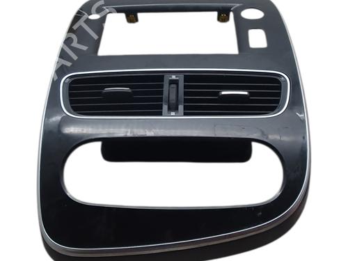 Mittelkonsole RENAULT CLIO IV (BH_) 1.5 dCi 75 (75 hp) 31029131