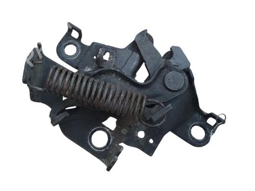 Used Hood lock Hood lock TOYOTA PRIUS (_W3_) 1.8 Hybrid (ZVW30) (136 hp) 39754234 39754234