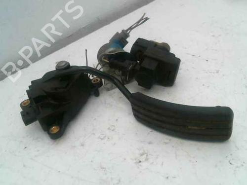 Pedal RENAULT MEGANE II (BM0/1_, CM0/1_) 1.9 dCi (BM0G, CM0G) (120 hp) 27580360