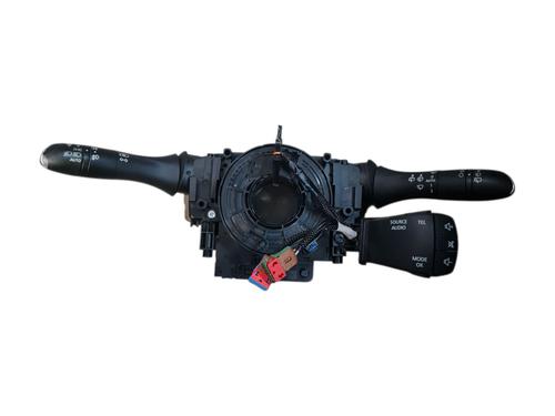 Headlight switch RENAULT MEGANE IV Grandtour (K9A/M/N_) 1.5 dCi 110 | BP29467687I24 