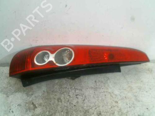 Used Left taillight FORD FIESTA V (JH_, JD_) 1.4 16V (80 hp) 25763355