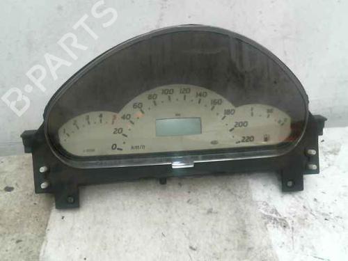 Used Instrument cluster MERCEDES-BENZ A-CLASS (W168) A 170 CDI (168.008) (90 hp) 27642438