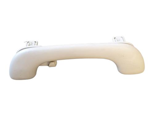 interior-roof-handle-renault-megane-iii-hatchback-bz01_-b3_-2008-39082331 main image