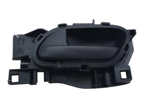 Used Front left interior door handle Front left interior door handle PEUGEOT PARTNER Box Body/MPV 1.6 HDi (90 hp) 34174365 34174365