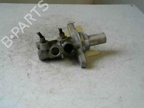 Used Brake master cylinder PEUGEOT 3008 II SUV (MC_, MR_, MJ_, M4_) 1.5 BlueHDi 130 (131 hp) 24896157