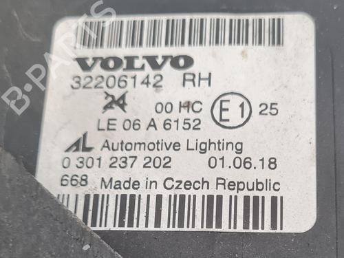 Right headlight VOLVO V50 (545) 1.6 D | BP32767145C29 - Image 2