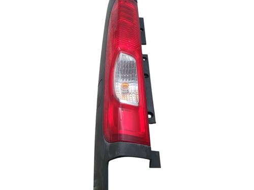 Used Left taillight RENAULT TRAFIC II Van (FL) 2.0 dCi 90 (FL0H, FL00, FL01, FL0M, FL0P, FL0S) (90 hp) 29984637