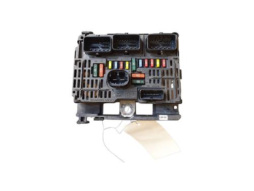 Used Fuse box Fuse box 37704298 37704298
