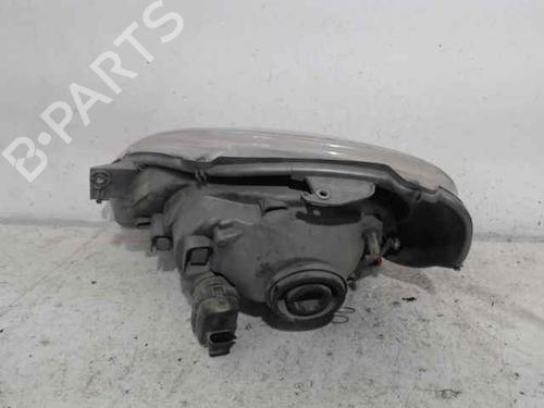 Used Right headlight RENAULT TRAFIC II Van (FL) 1.9 dCi 80 (FL0B) (82 hp) 24902496