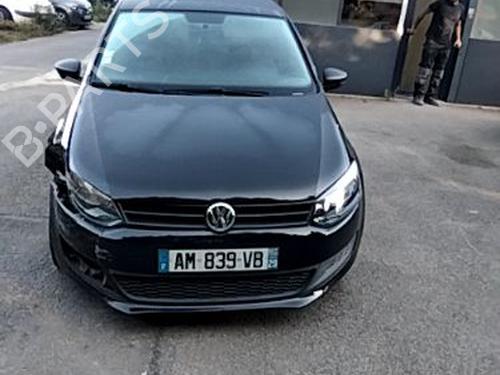 Left headlight VW POLO V (6R1, 6C1) 1.2 | BP28414084C28