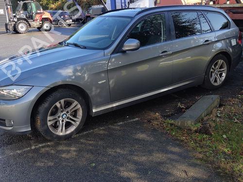 Right front fog light BMW 3 Touring (E91) 320 d | BP33726643C31 - Image 3