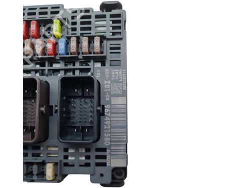 Fuse box CITROËN C4 II (NC_) 1.6 HDi 90 | BP37583994E1 - Image 2